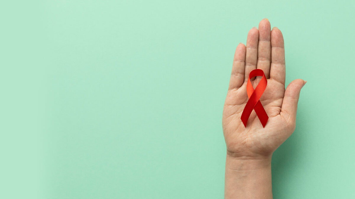 Mariela Brem: “En Argentina no sólo es gratuito el test de VIH sino también el tratamiento”
