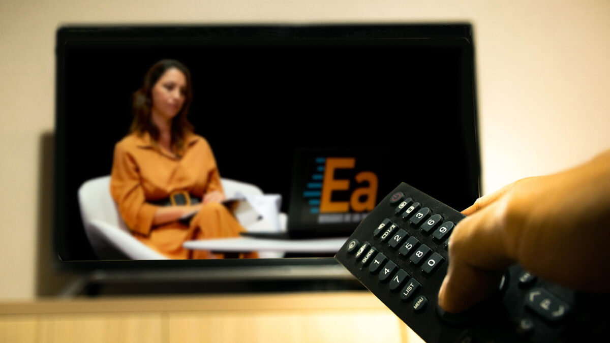 El canal de la AET estrenó la segunda temporada de Economistas Argentinos