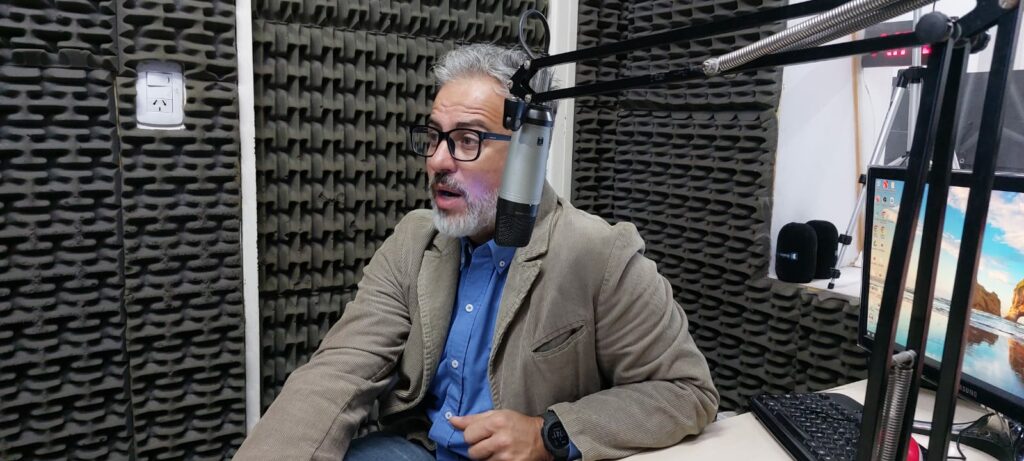 Gustavo Guzmán en Radio UNER