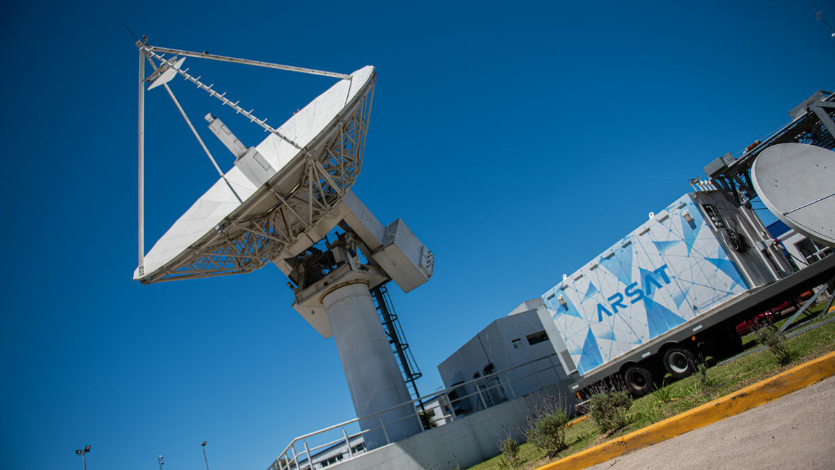 El gobierno vacía Arsat: se fue el 10% del personal por falta de paritarias