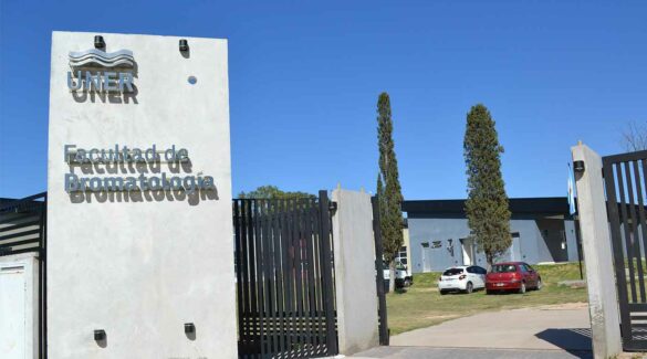 Fachada de la facultad de Bromatología, en Gualeguaychú.