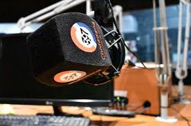 Microfono con logo de radio ciudadana concordia