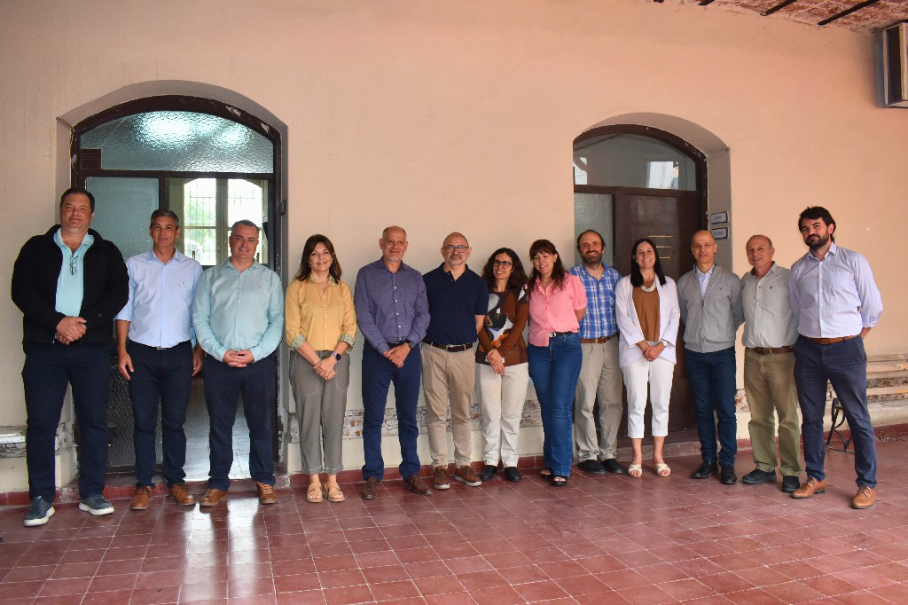 Se inauguró un nuevo espacio I+D+I para grupos de investigación del INES