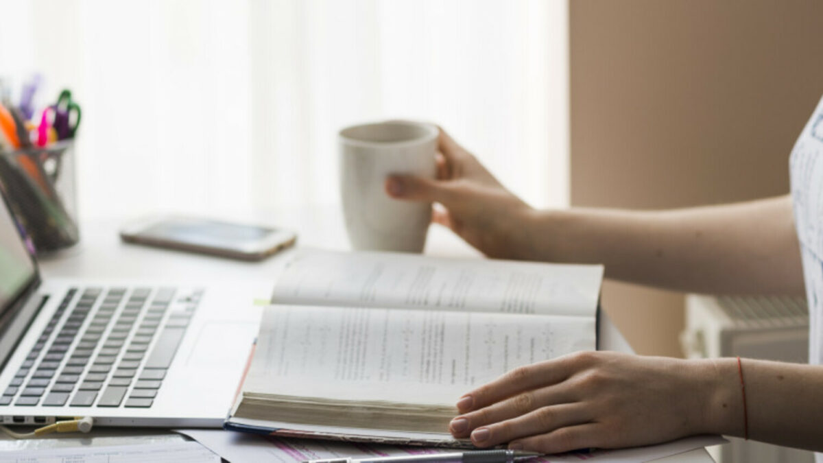 Curso: formación pedagógica para docentes de la FIUNER