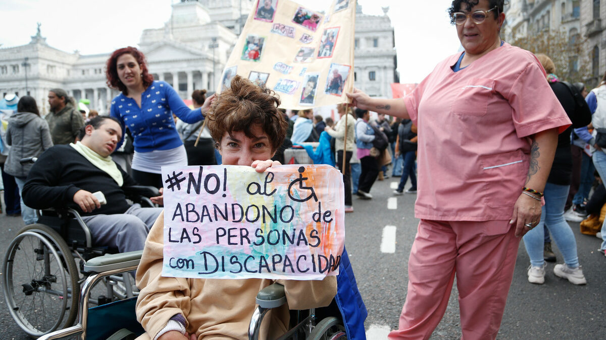 Quita de subsidios a pasajes de personas con discapacidad: “No están dejando solos”