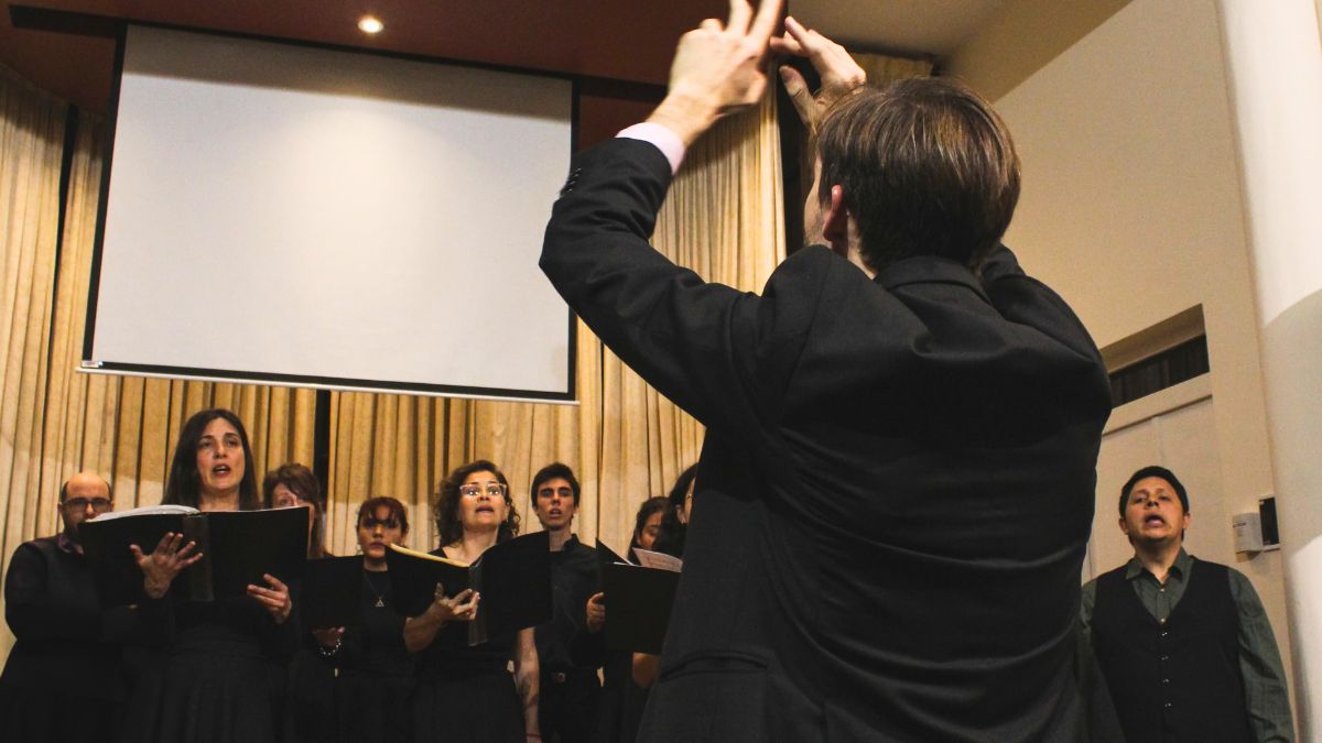 El coro Tahil Mapu celebra cuatro décadas de canto, cultura y pertenencia